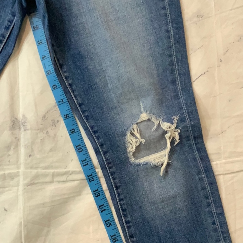 Levi’s - Picture 9 of 10